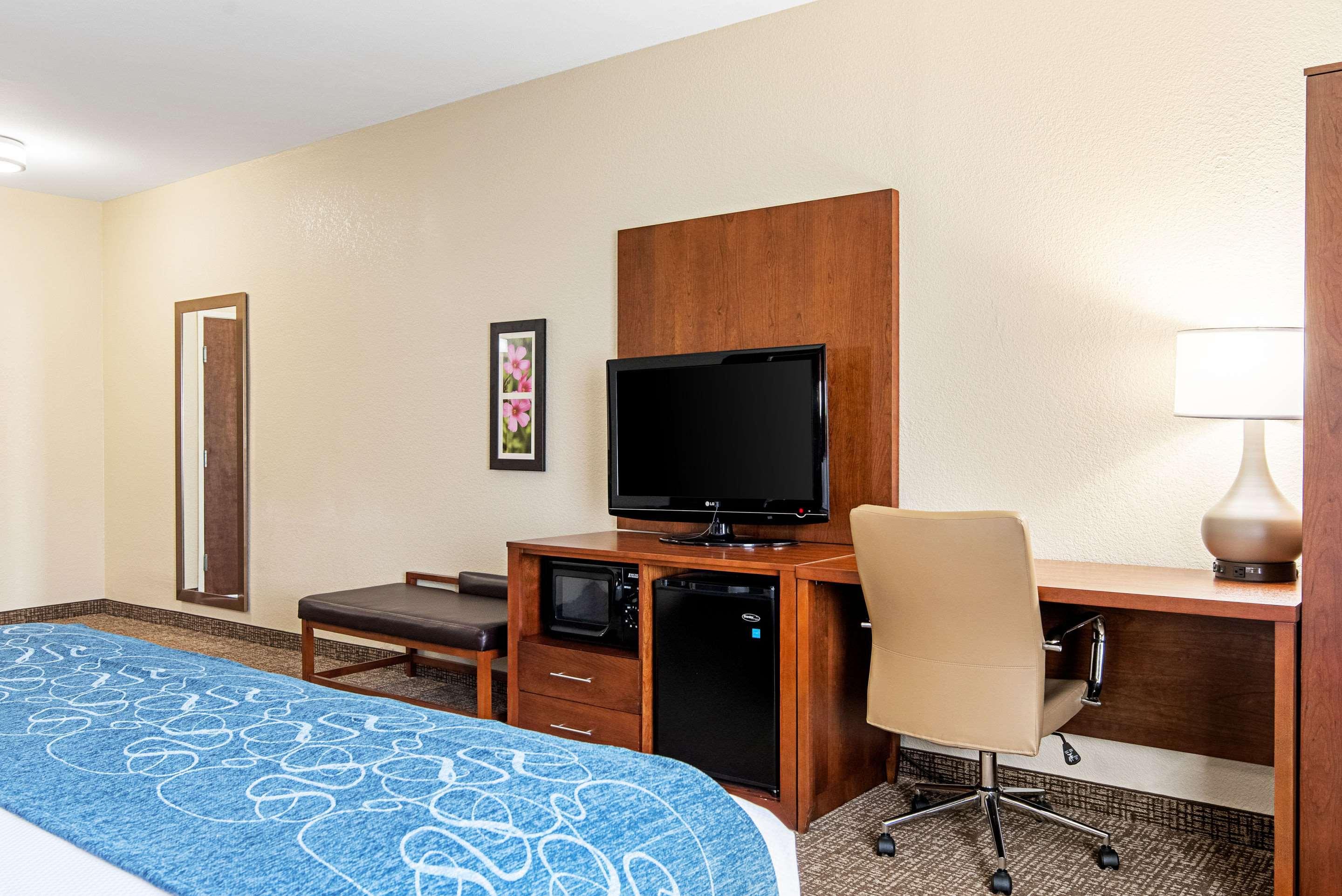 Comfort Inn & Suites פיין בלאף מראה חיצוני תמונה