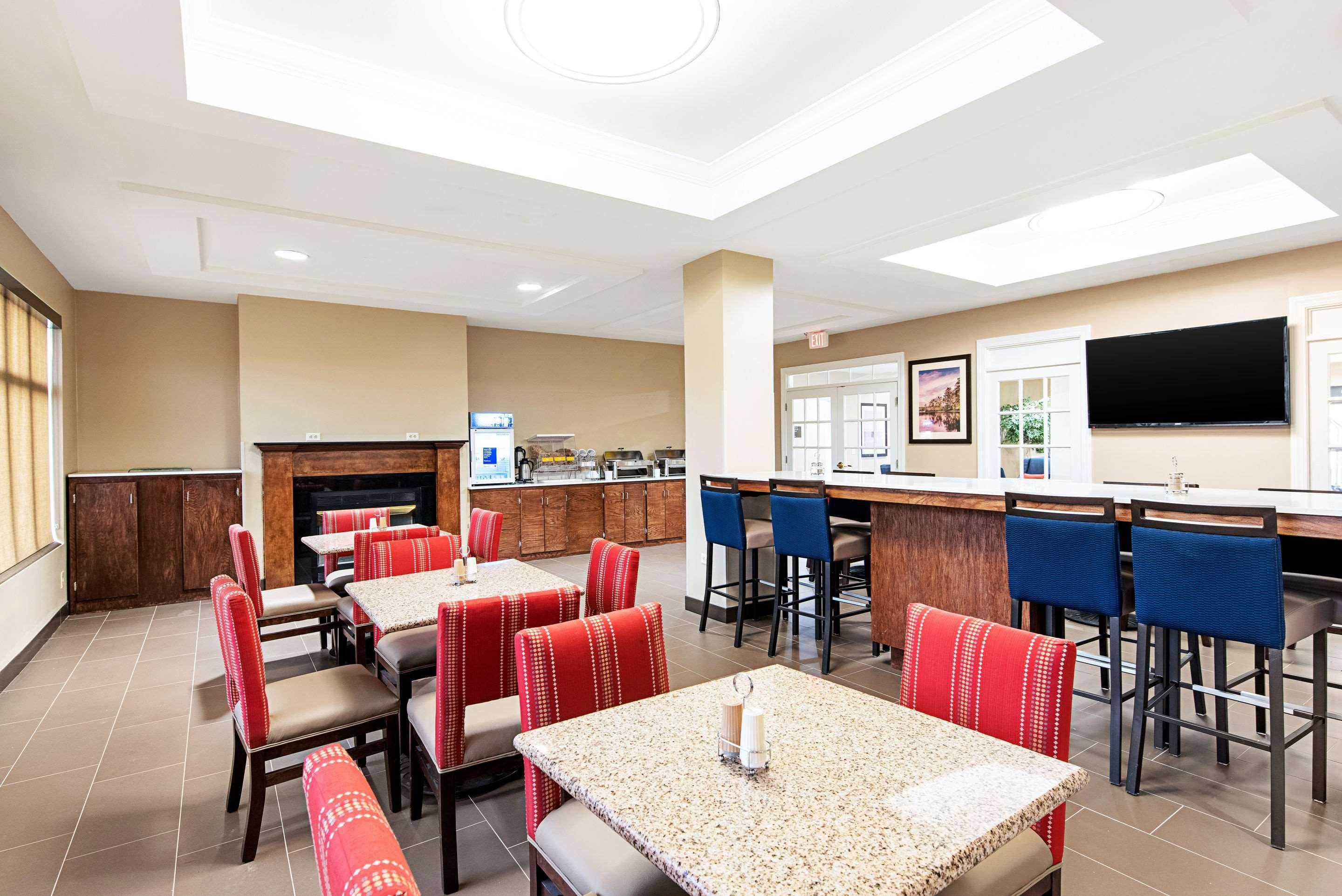 Comfort Inn & Suites פיין בלאף מראה חיצוני תמונה