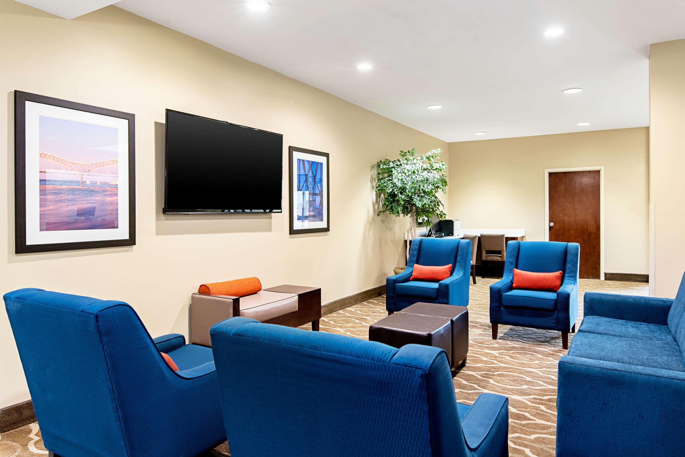 Comfort Inn & Suites פיין בלאף מראה חיצוני תמונה