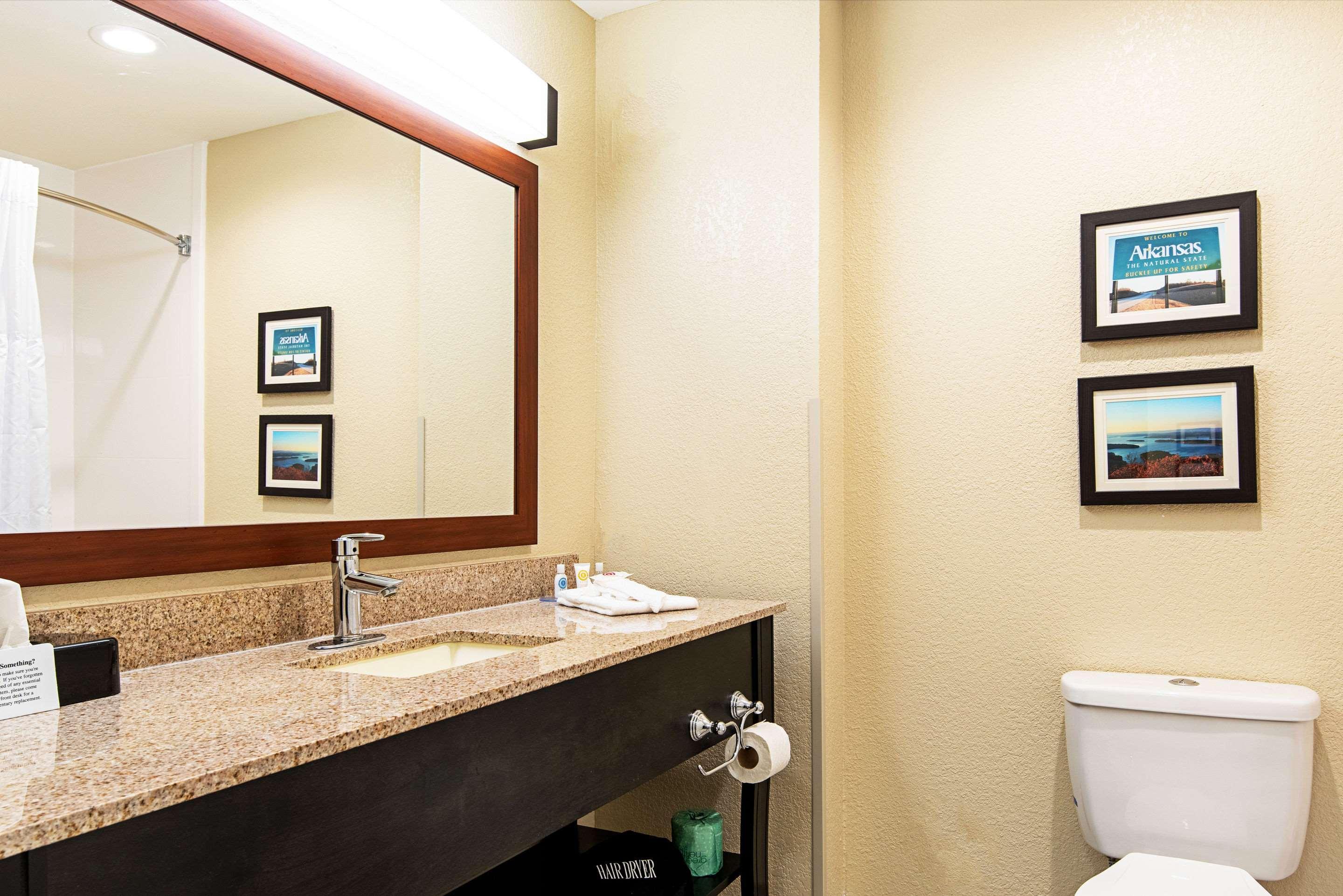 Comfort Inn & Suites פיין בלאף מראה חיצוני תמונה