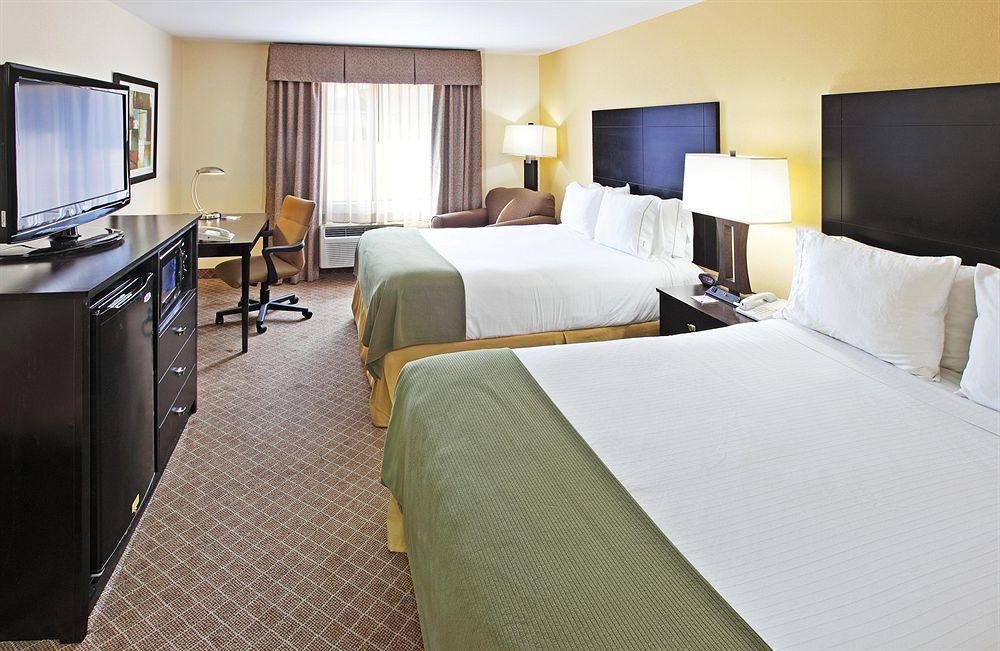 Comfort Inn & Suites פיין בלאף מראה חיצוני תמונה