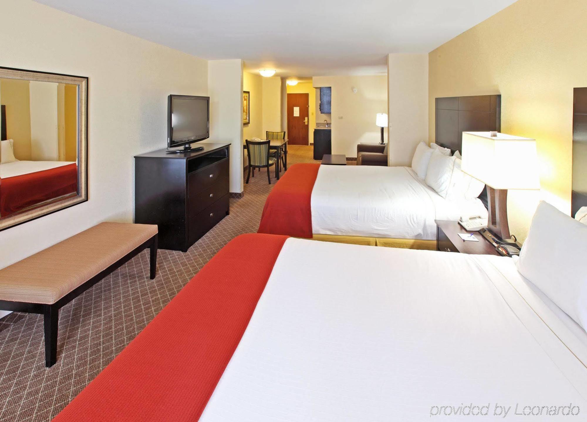 Comfort Inn & Suites פיין בלאף חדר תמונה