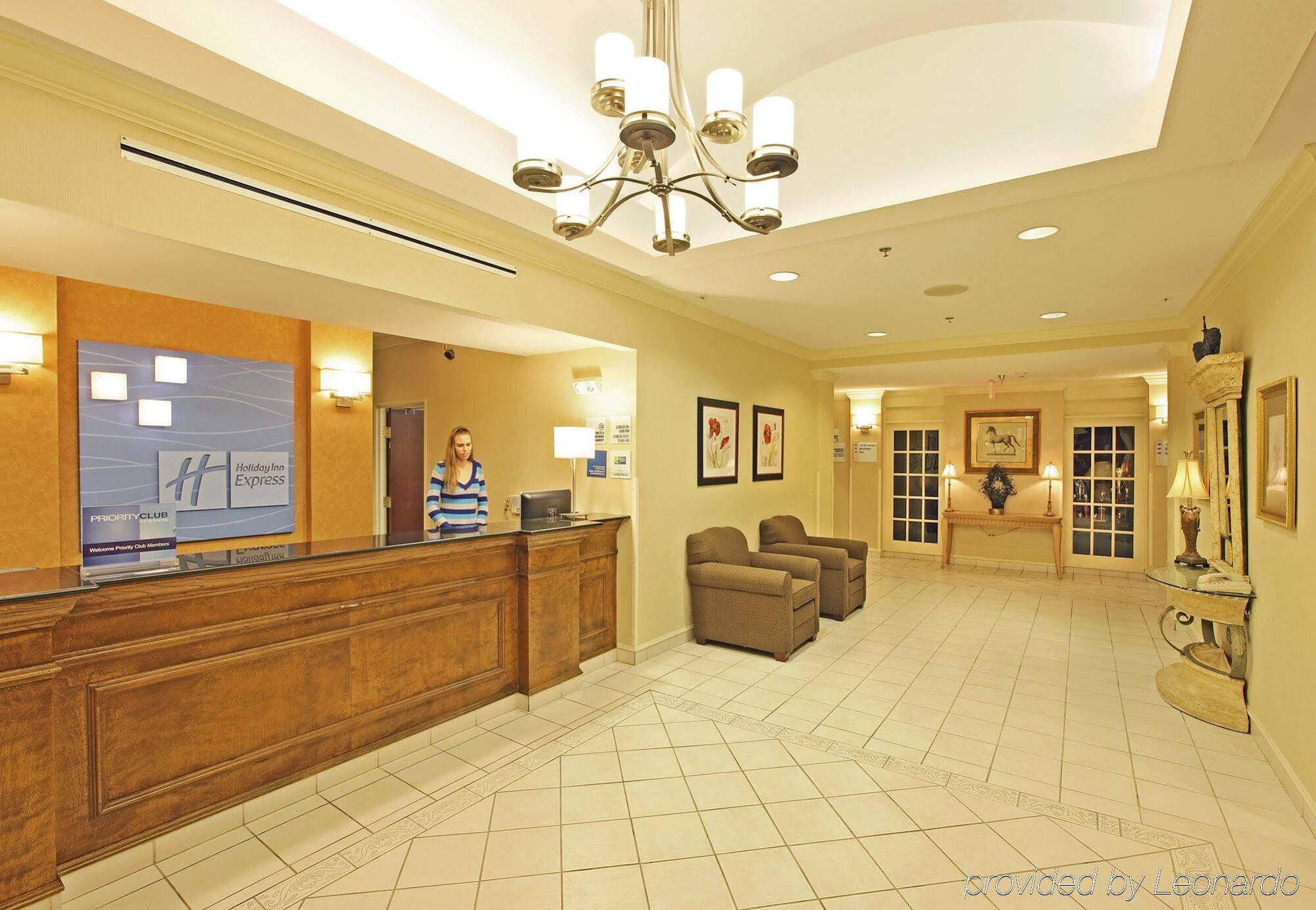 Comfort Inn & Suites פיין בלאף מראה חיצוני תמונה